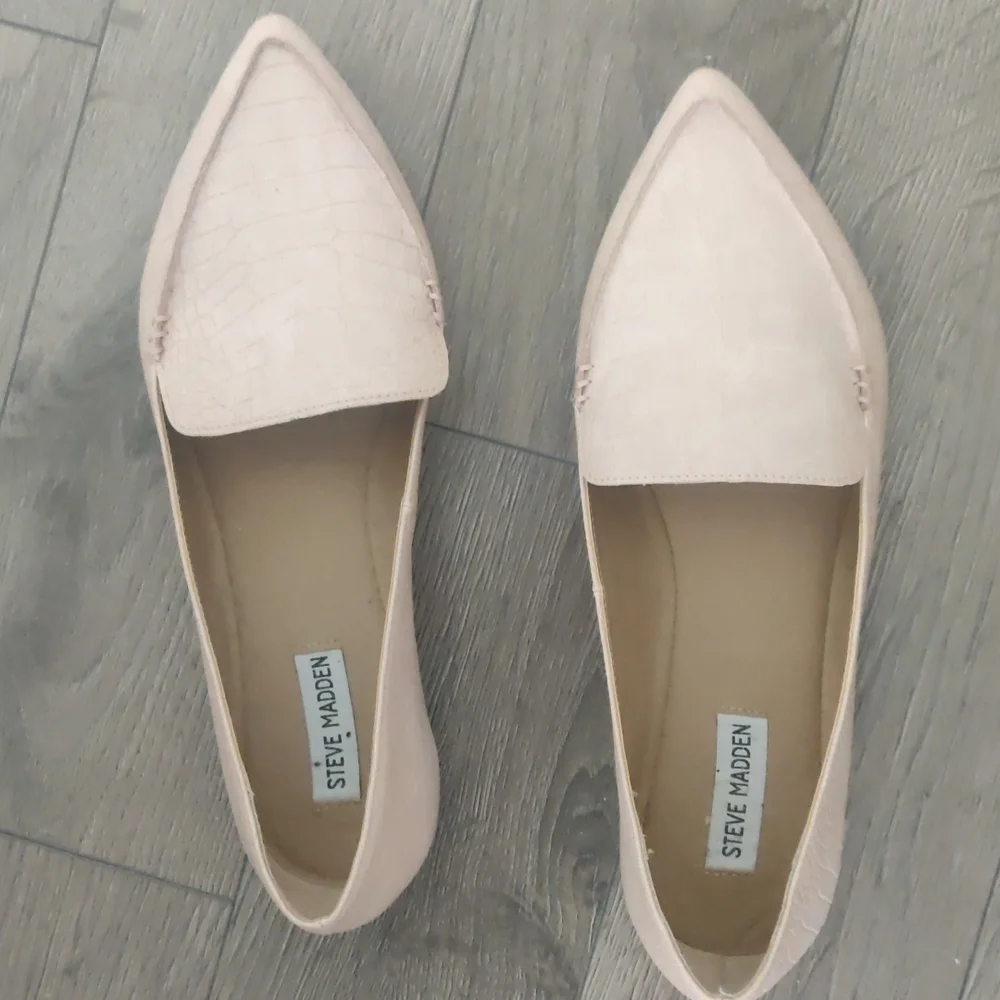 Steve Madden Blush Flats - Picture 1 of 3